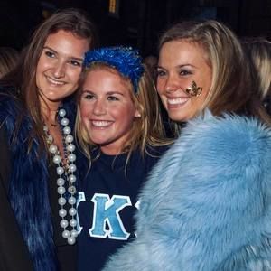 Meet your Posher, Whitney